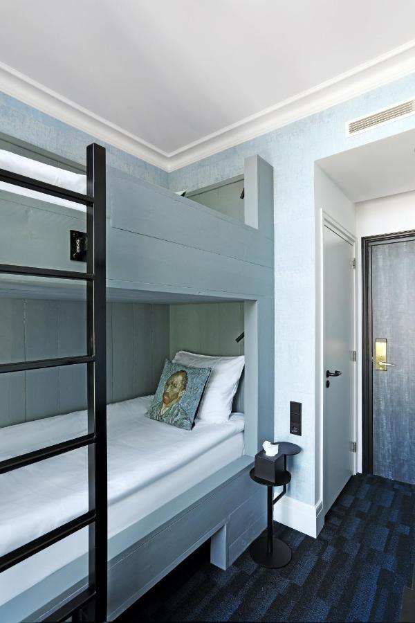 Twin with bunk bed,1118754360:JPEG