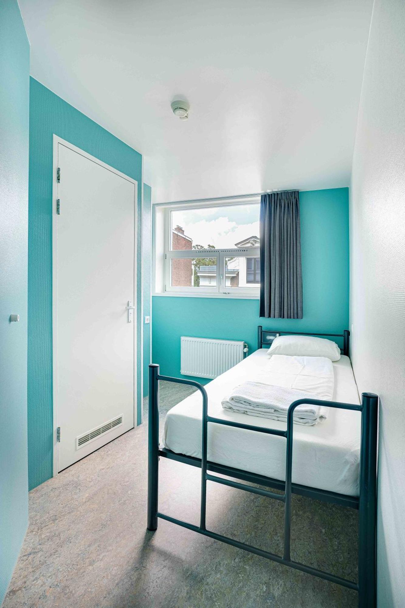Single Room with Private Bathroom