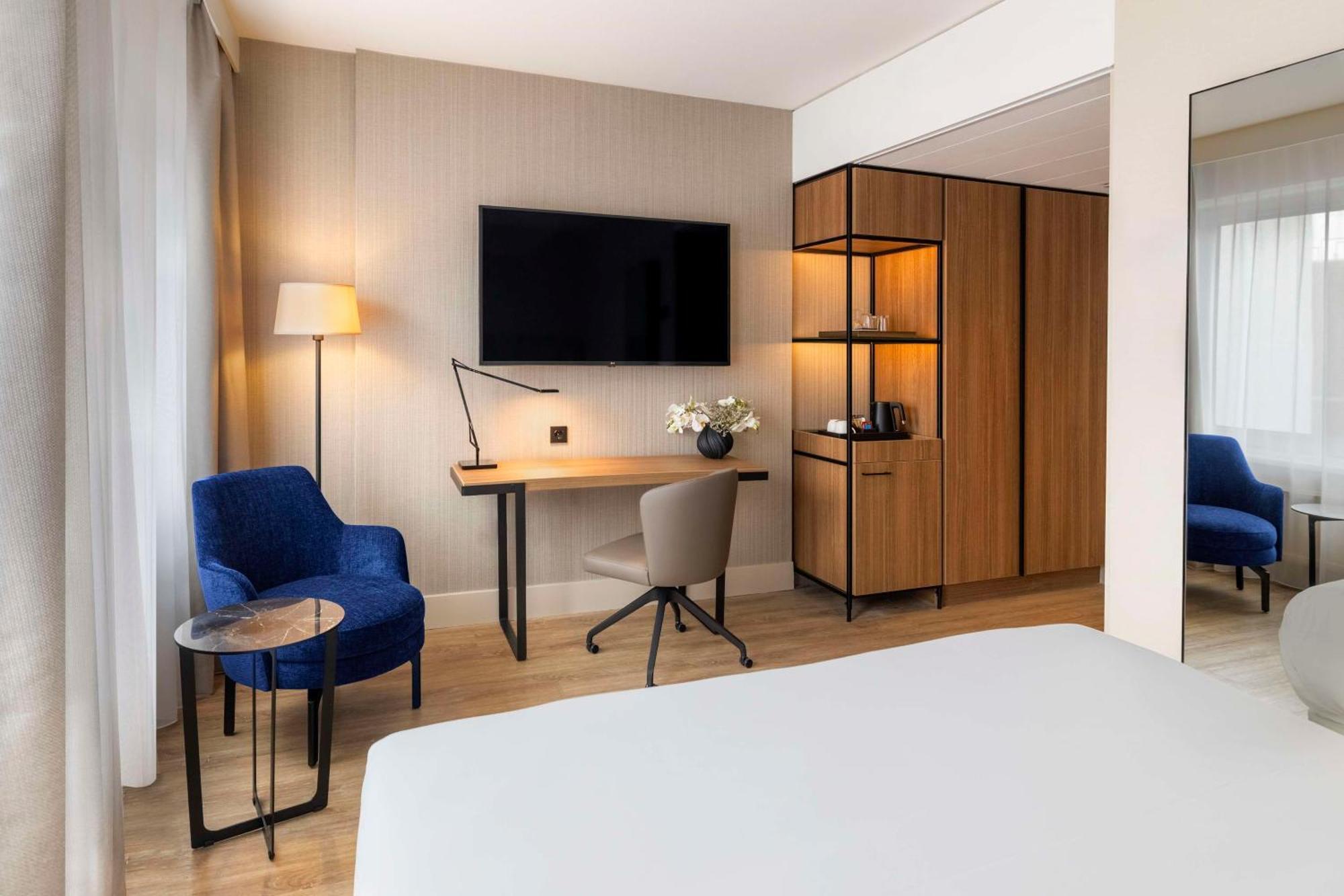 Standard Double Room with View,1722884251:JPEG