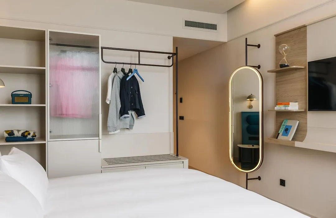 The Social Hub Amsterdam City Extended Stay-1