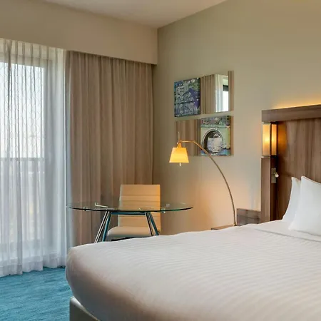 Courtyard By Marriott Amsterdam-3